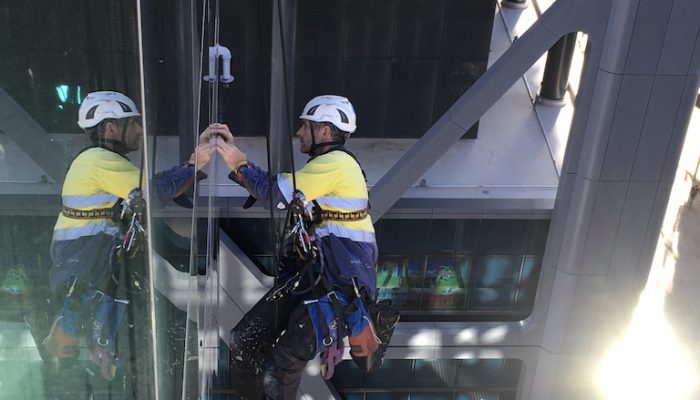 Rope access facade inspections Rope access facade inspections